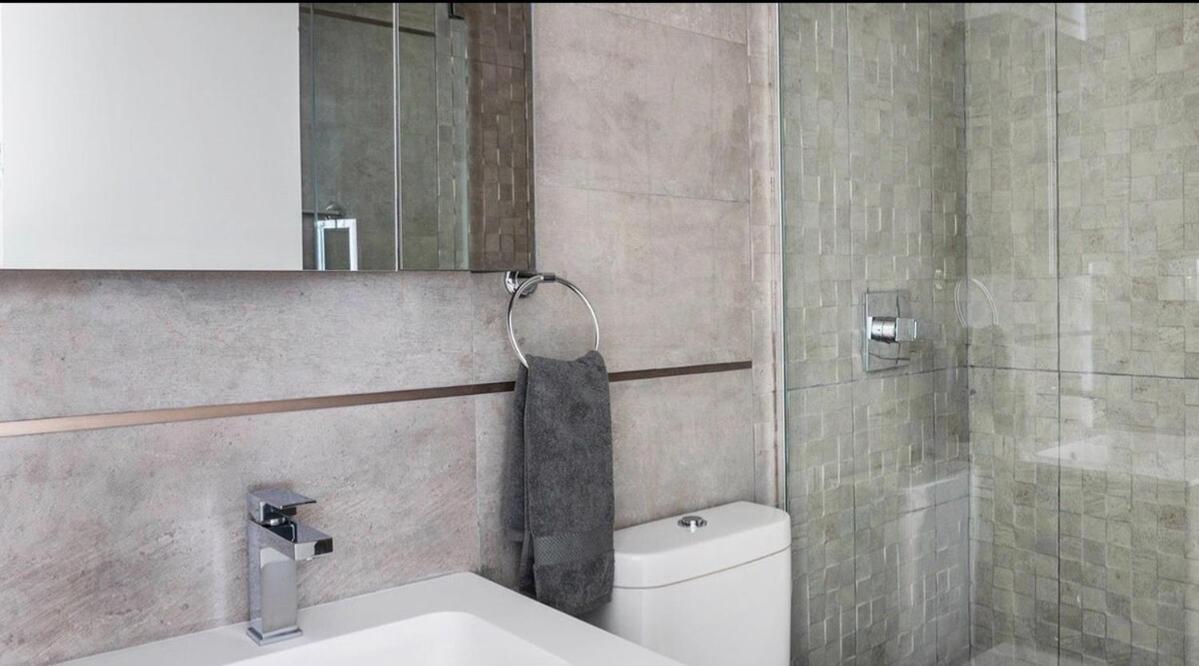 75-1c New 1br Prime Ues W&d Apartamento